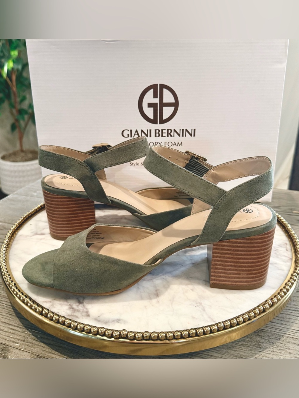Giani Bernini Sage Suede Block Heel Sandals | SZ. 9.5 (NWB) - Picture 4 of 5